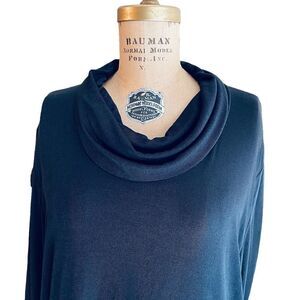 Vintage Claudia Richard Black Cowl Neck Tunic Size XL